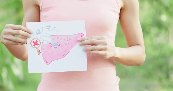 woman and liver cancer graphic